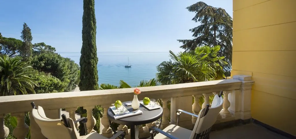 Отель Villa Amalia - Liburnia (Adults Only) Опатия